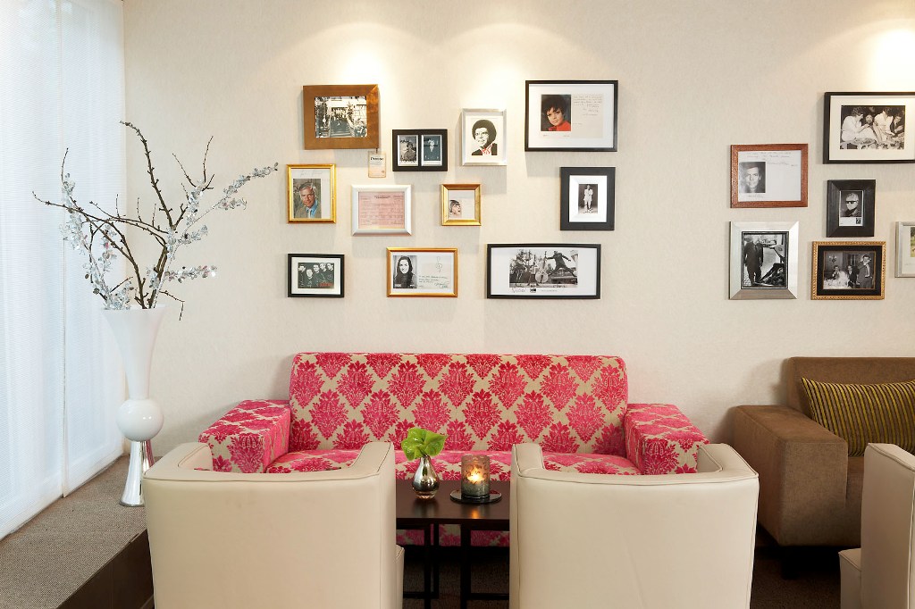 Ritter Lounge
