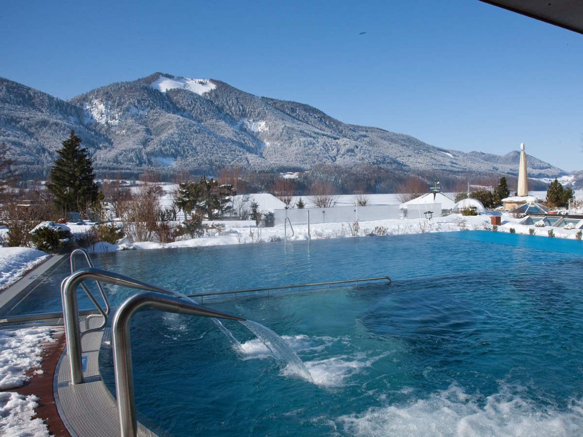 Au�enpool im Winter