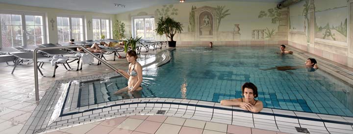 Hallenbad