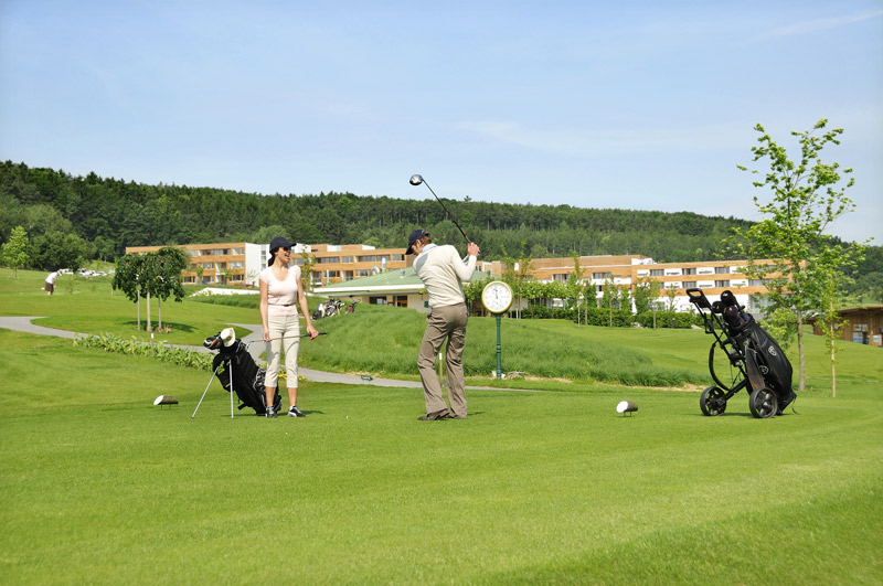Golf direkt neben dem Hotel