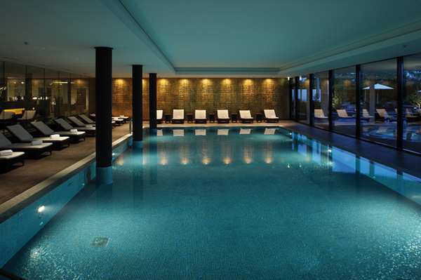 Pool im Golf Panorama